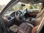 Volkswagen Touareg-8