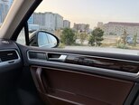 Volkswagen Touareg-12