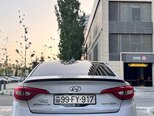 Hyundai Sonata-3