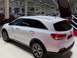Kia Sorento-12