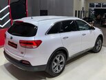 Kia Sorento-11