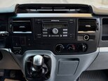 Ford Transit-10