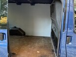 Ford Transit-16