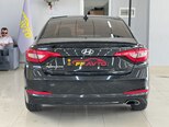 Hyundai Sonata-12
