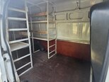 Ford Transit-10
