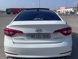 Hyundai Sonata-5