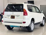 Toyota Land Cruiser Prado-8