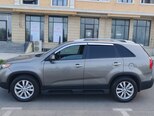 Kia Sorento-12