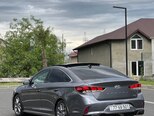 Hyundai Sonata-8