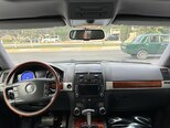 Volkswagen Touareg-9