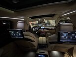 Audi A8-12
