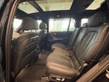 BMW X7-15