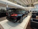 BMW X7-9