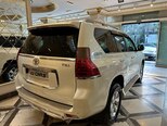 Toyota Land Cruiser Prado-4