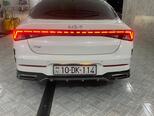 Kia K5-4