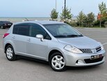 Nissan Tiida-7