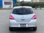 Nissan Tiida-23
