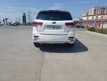 Kia Sorento-17