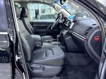 Toyota Land Cruiser-12