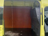 Ford Transit-16