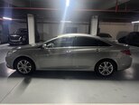 Hyundai Sonata-4