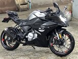 CFMOTO 300 SR-S-2