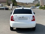 Hyundai Accent-6