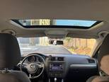 Volkswagen Jetta-10