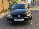 Volkswagen Jetta-14