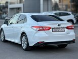 Toyota Camry-8