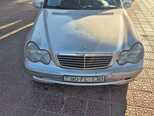 Mercedes C 200-1
