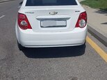 Chevrolet Aveo-5