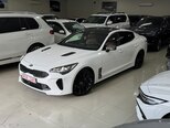 Kia Stinger-12