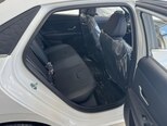 Hyundai Elantra-11