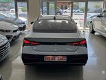 Hyundai Elantra-17