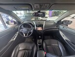 Hyundai Accent-17