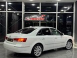 Hyundai Sonata-5