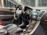 Hyundai Sonata-16