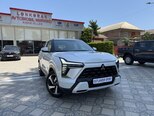 Mitsubishi Outlander Sport-2