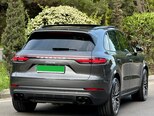 Porsche Cayenne-5