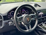 Porsche Cayenne-14