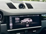 Porsche Cayenne-16