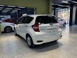 Nissan Note-7