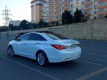 Hyundai Sonata-5