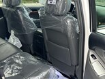 Toyota Land Cruiser Prado-11