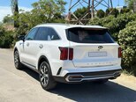 Kia Sorento-8