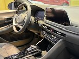 Hyundai Sonata-12