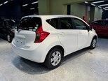 Nissan Note-7