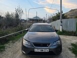 SEAT Leon-1