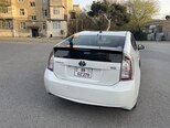 Toyota Prius-5